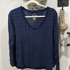 American Eagle Soft & Sexy Tee